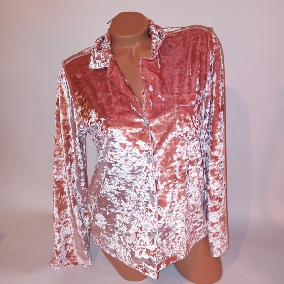 Victoria Secret Sleepwear Velvet Pajama Top - Picture 3 of 6